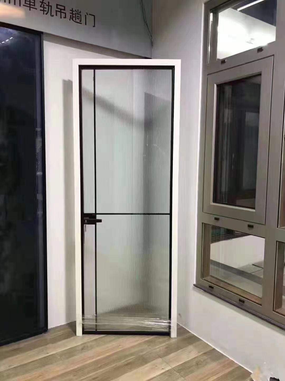 平開門